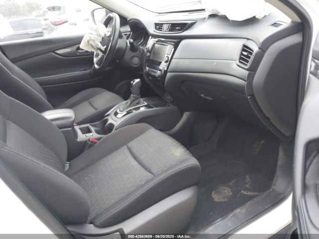 JN8AT2MT3KW257086 Nissan 2019