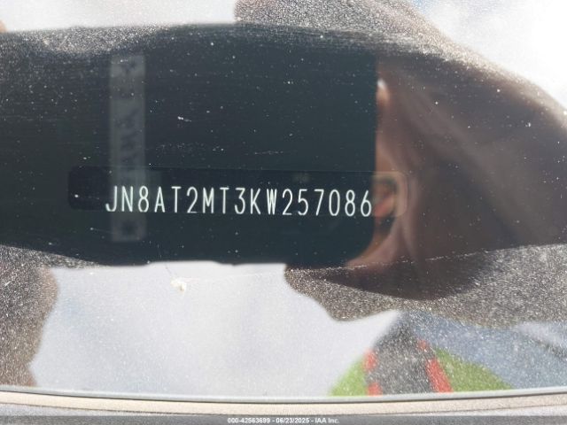 JN8AT2MT3KW257086 Nissan 2019