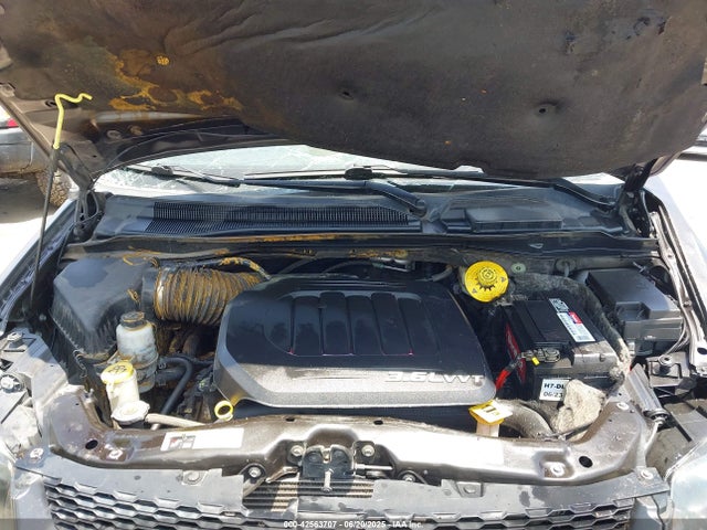 2C4RDGEG1GR329865 Dodge Grand Caravan