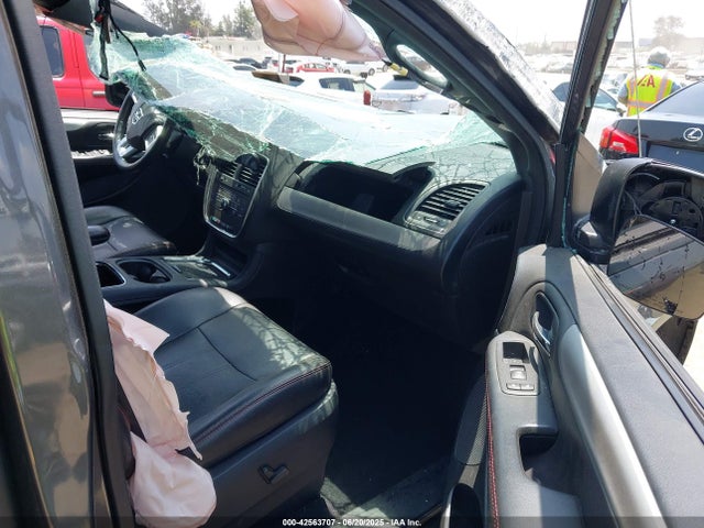 2C4RDGEG1GR329865 Dodge Grand Caravan