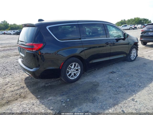 2024 CHRYSLER PACIFICA 2C4RC1BG4RR143812 Photo 3