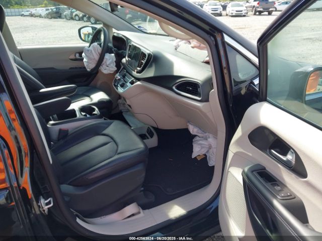 2024 CHRYSLER PACIFICA 2C4RC1BG4RR143812 Photo 4