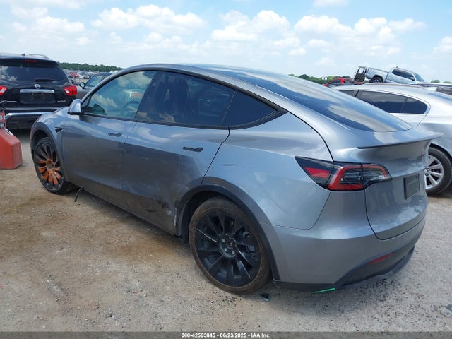7SAYGDED6RA326837 Tesla 2024