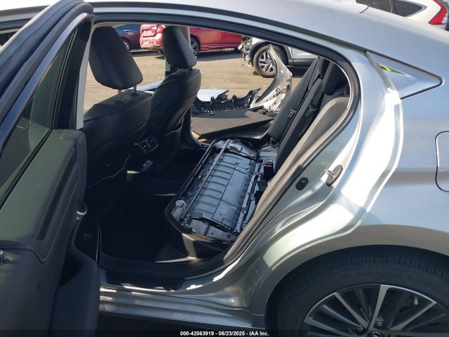 58ADA1C14PU030909 Lexus a25a-fxs, 3nm