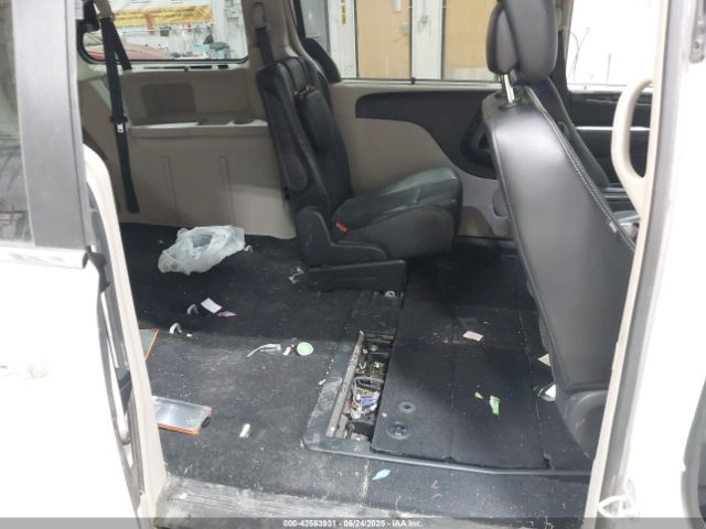 2016 CHRYSLER TOWN & COUNTRY 2C4RC1CG7GR138454 Photo 7