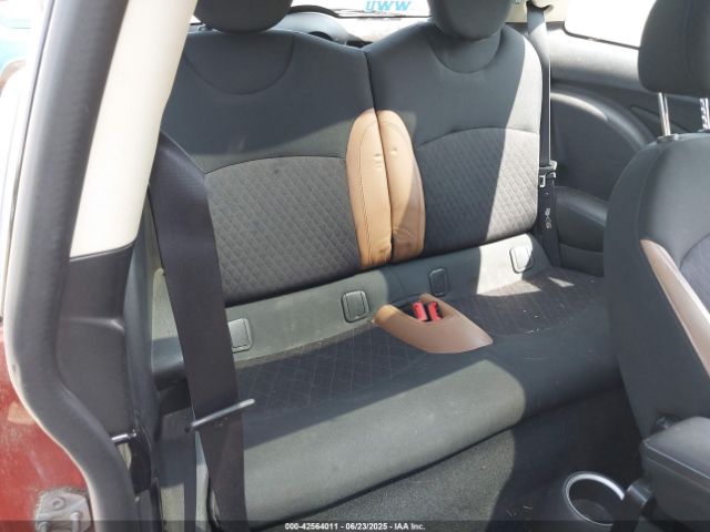 2011 MINI COOPER WMWSU3C55BT181956 Photo 7