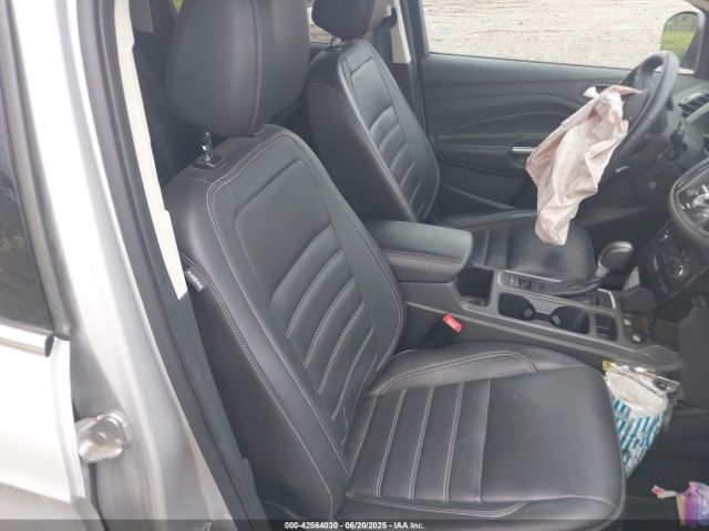 2017 FORD ESCAPE 1FMCU0JDXHUA48916 Photo 4