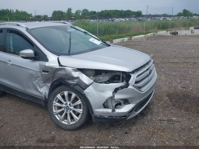 2017 FORD ESCAPE 1FMCU0JDXHUA48916 Photo 5