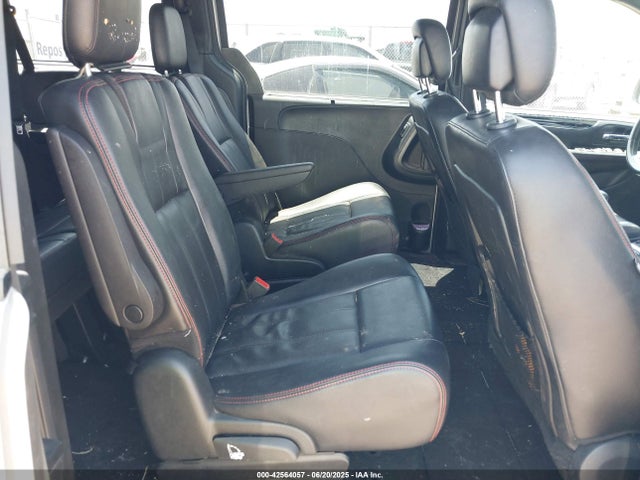 2C4RDGEG8JR222464 Dodge Grand Caravan