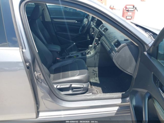 1VWBS7A35EC098479 Volkswagen Passat