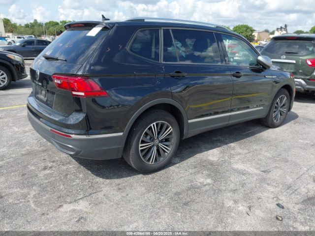 2024 VOLKSWAGEN TIGUAN 3VVTB7AX9RM218526 Photo 3
