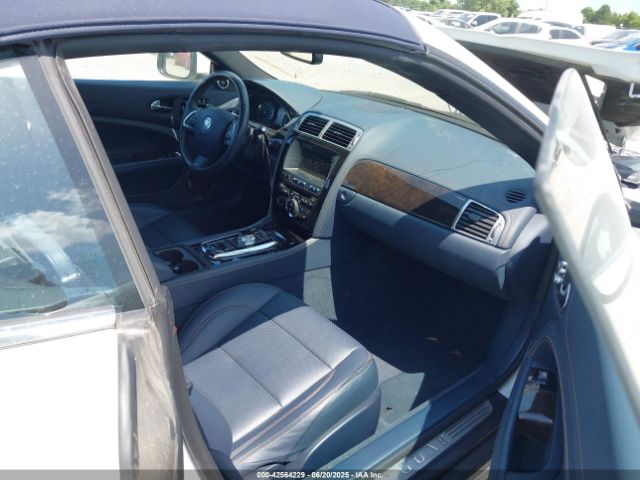 2014 JAGUAR XK SAJWA4EC9EMB52042 Photo 4