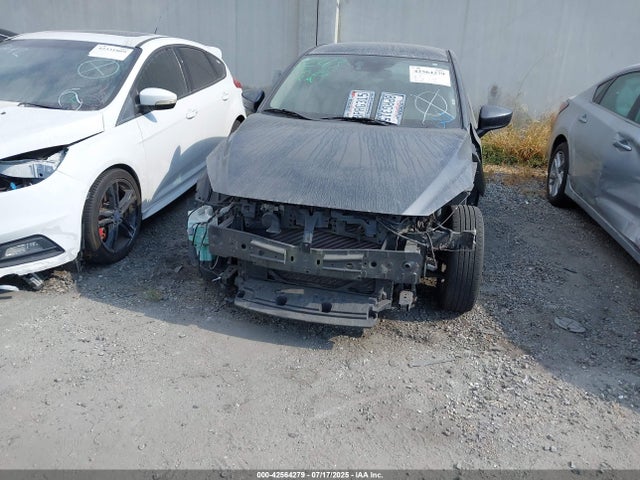 3MYDLBYV9HY174382 Toyota p5v