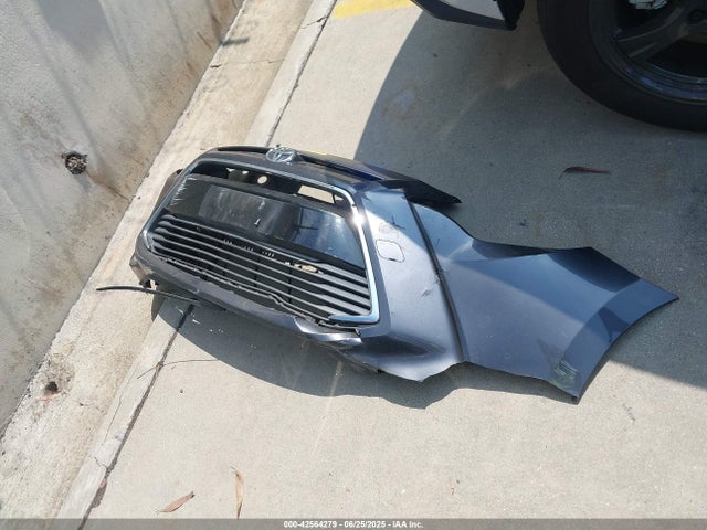 3MYDLBYV9HY174382 Toyota p5v