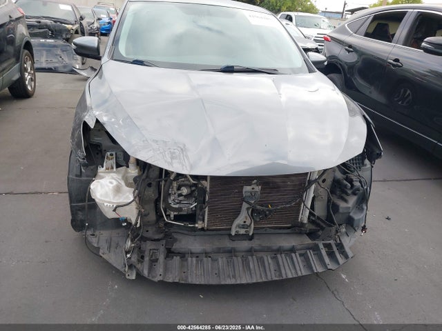 Nissan 2019 2019 3N1AB7AP4KY350357 Image 13