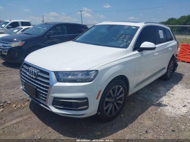 2019 AUDI Q7 WA1LAAF70KD024096 Photo 1