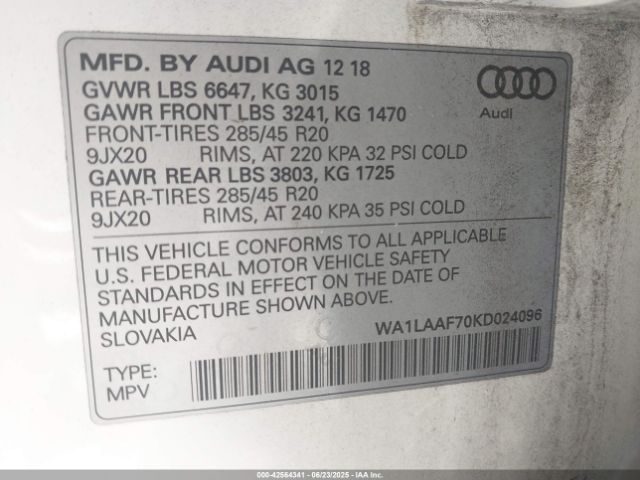2019 AUDI Q7 WA1LAAF70KD024096 Photo 8
