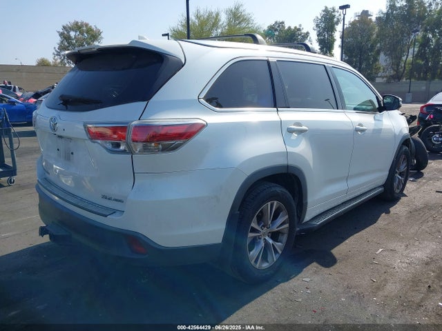Toyota 2gr-fe 2014 5TDJKRFH1ES030953 Image 4