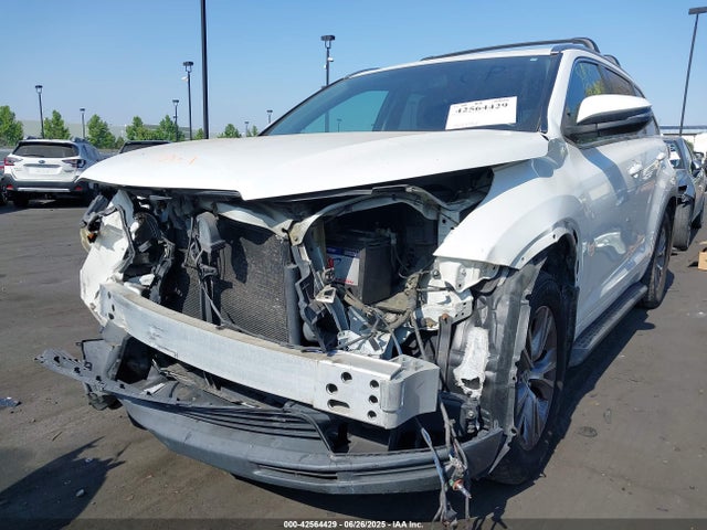 Toyota 2gr-fe 2014 5TDJKRFH1ES030953 Image 6