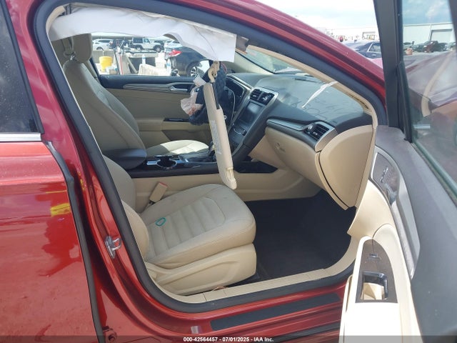 Ford 2014 2014 3FA6P0LU9ER247406 Image 5