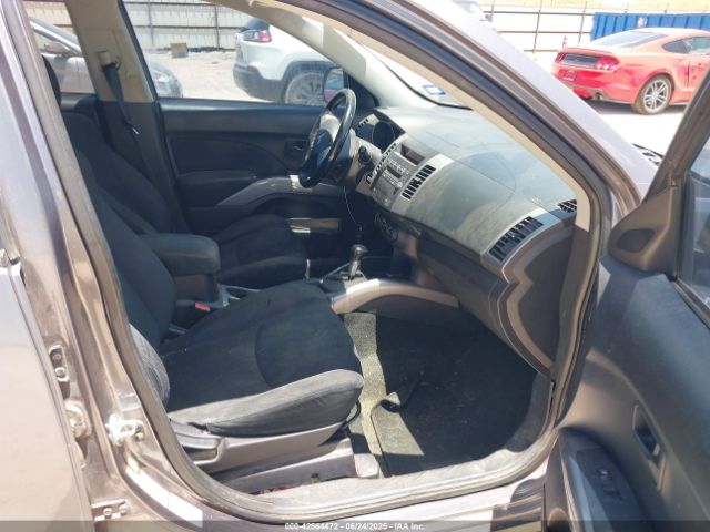 2008 MITSUBISHI OUTLANDER JA4MS31X78Z014259 Photo 4