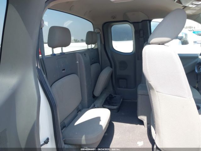 1N6BD0CT9FN710476 Nissan 2015