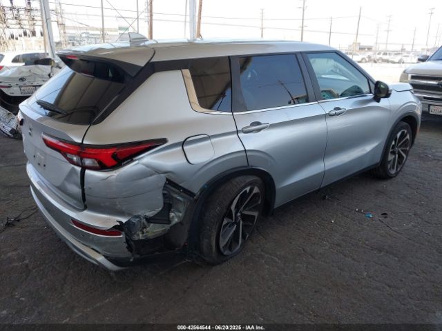 2022 MITSUBISHI OUTLANDER JA4J3UA84NZ021907 Photo 3