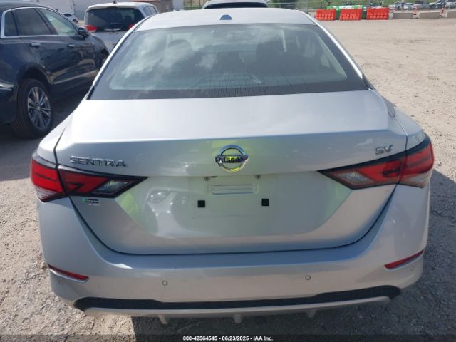3N1AB8CV2NY273090 Nissan Sentra