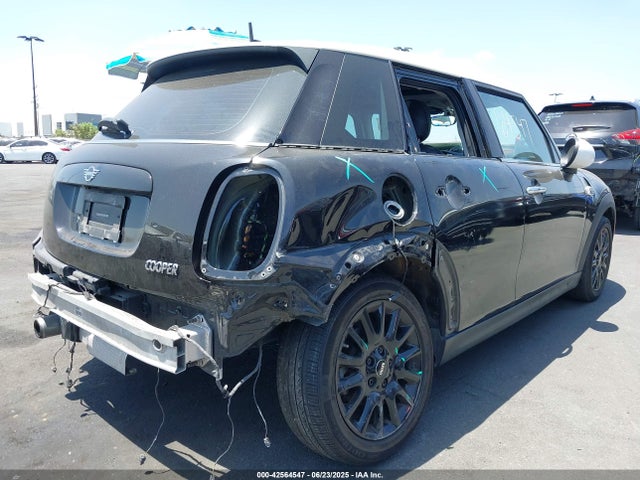 2019 MINI HARDTOP WMWXU1C54K2H74047 Photo 3