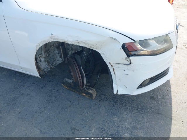 2009 AUDI A4 WAULF78K39A140168 Photo 5