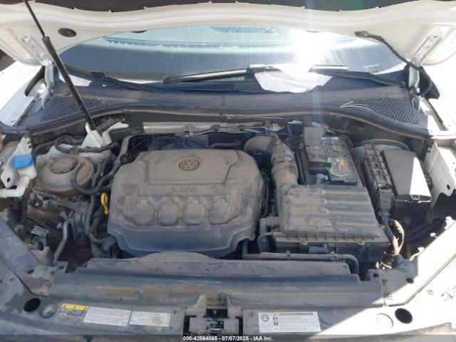 2018 VOLKSWAGEN TIGUAN 3VV2B7AX7JM138559 Photo 9