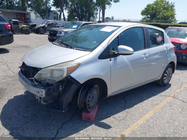 VNKKTUD30HA081672 Toyota 1nz-fe