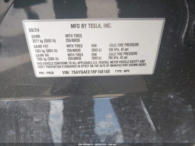 2024 TESLA MODEL Y 7SAYGAEE1RF168188 Photo 8