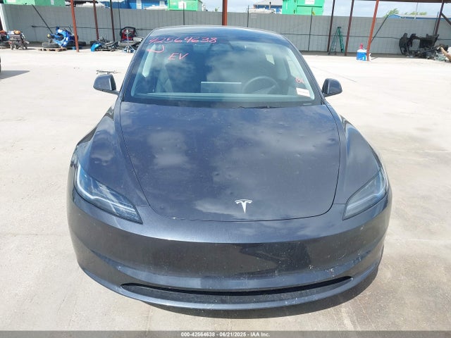 2025 TESLA MODEL 3 5YJ3E1EA8SF978613 Photo 5