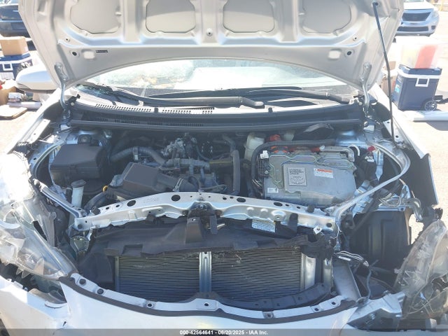 JTDKDTB31F1103114 Toyota 1nz-fxe+1lm