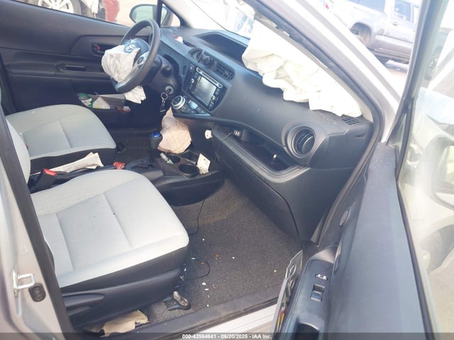 JTDKDTB31F1103114 Toyota 1nz-fxe+1lm