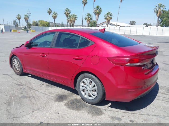 KMHD74LF1HU373133 Hyundai Elantra