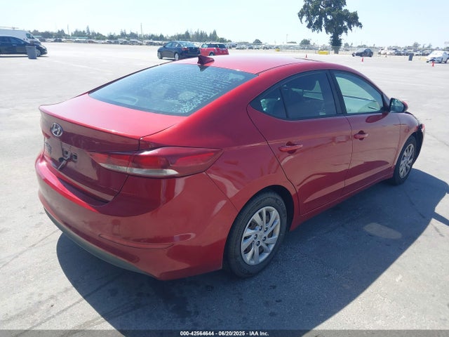 KMHD74LF1HU373133 Hyundai Elantra