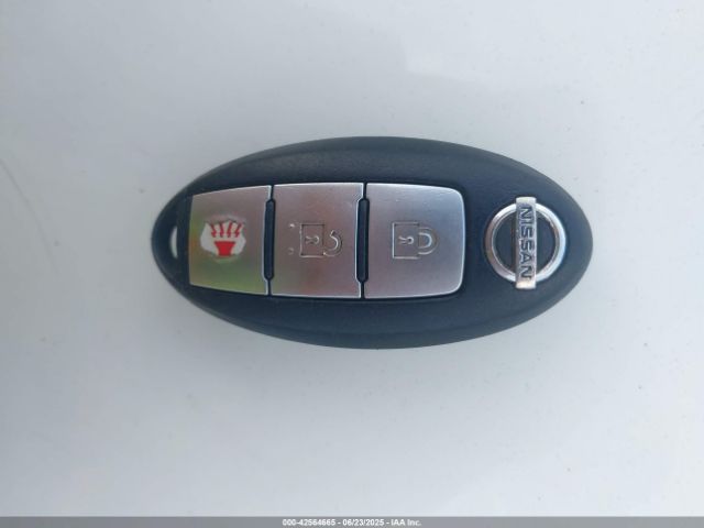 5N1AT2ML8FC772325 Nissan 2015