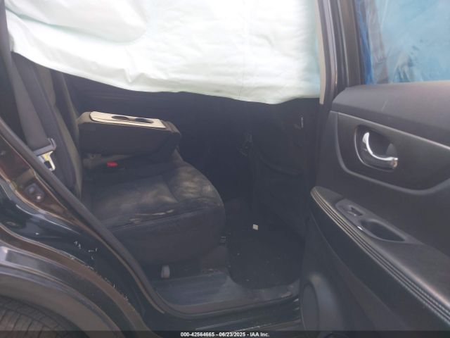 5N1AT2ML8FC772325 Nissan 2015
