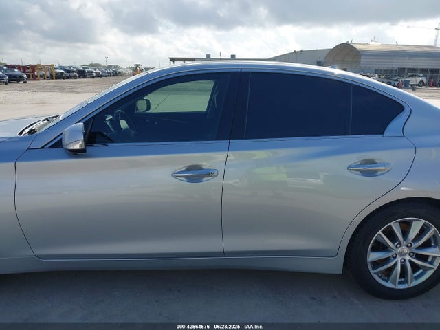 Infiniti 2015 2015 JN1BV7AR7FM394407 Image 15