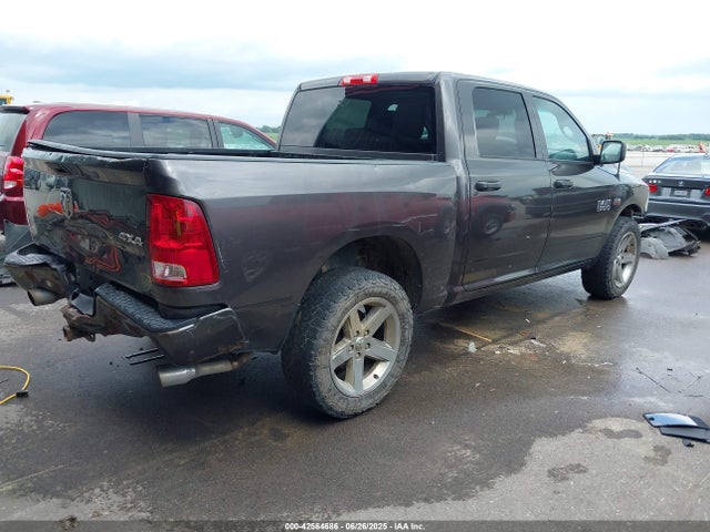 3C6RR7KT7HG718897 RAM 1500