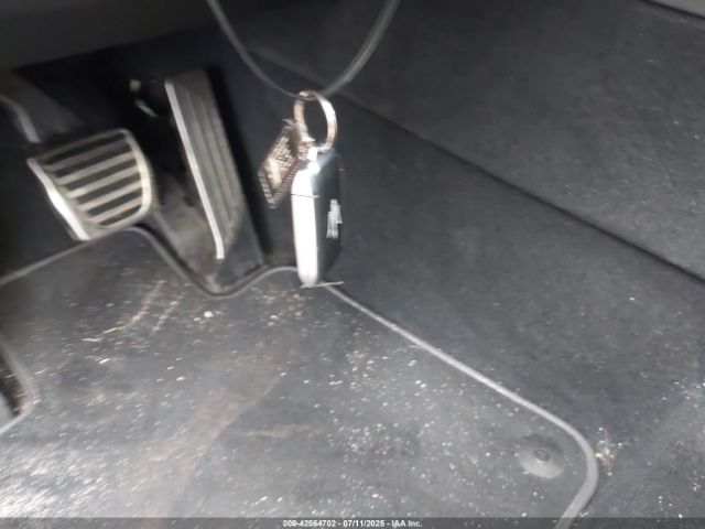 2023 MASERATI GRECALE ZN682CVT9P7406912 Photo 10