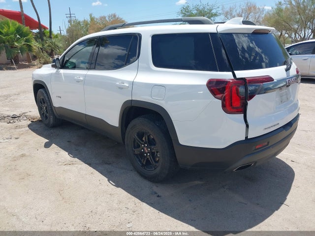1GKKNLLS6NZ158455 GMC lgx