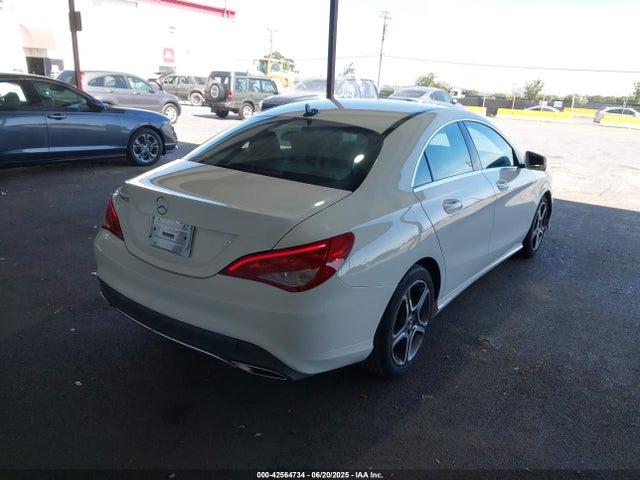 Mercedes-Benz m270 2019 WDDSJ4EB2KN741592 Image 4