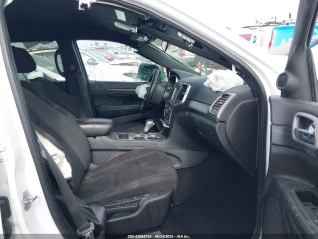 2020 JEEP GRAND CHEROKEE 1C4RJEAG4LC245884 Photo 4