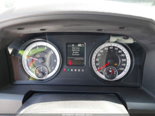 1C6RR7FG8FS648569 RAM 1500