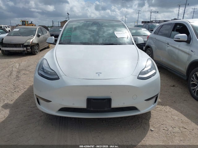 Tesla 2021 2021 5YJYGAEE5MF247174 Image 12