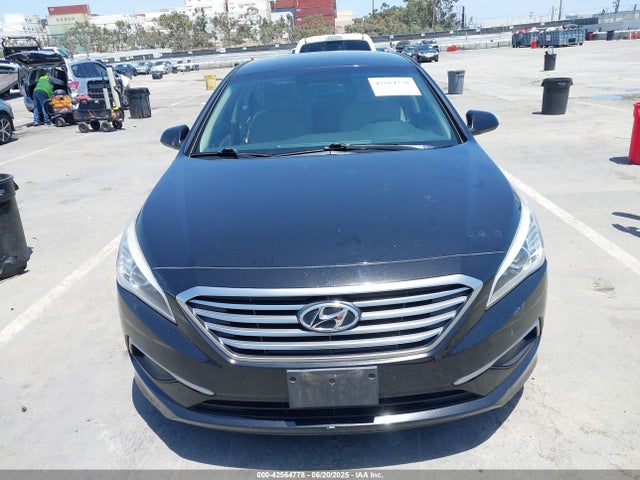 Hyundai Sonata 2017 5NPE24AF5HH575428 Image 11