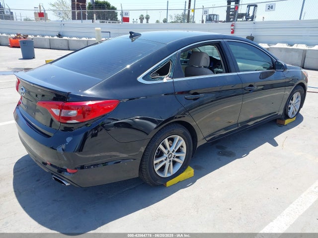 Hyundai Sonata 2017 5NPE24AF5HH575428 Image 4